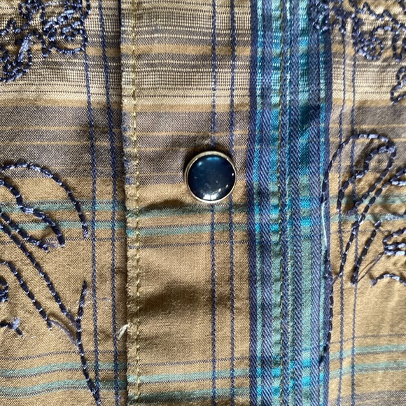 Vintage Wrangler Western Tan Embroidered Long Sleeve Blue Snap Button Shirt Sz L - Picture 11 of 16